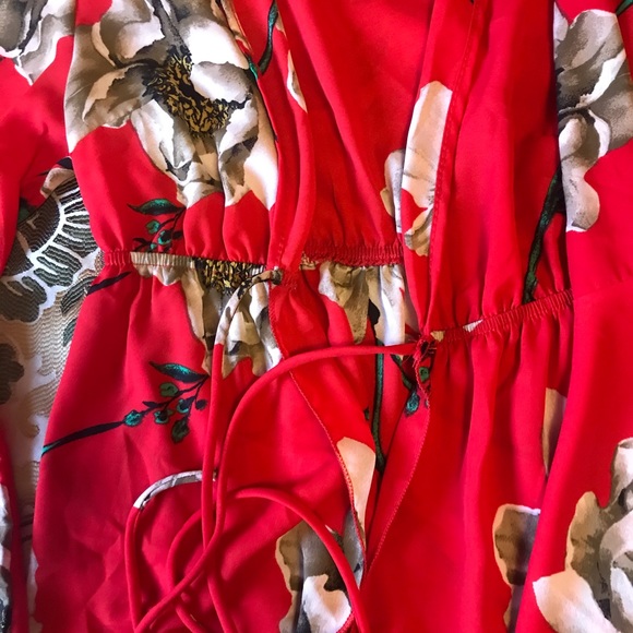 Blouse - Picture 2 of 3